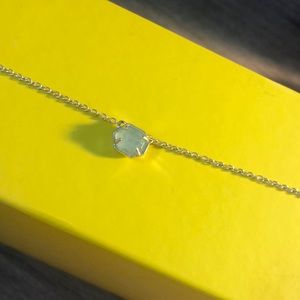 Kendra Scott necklace